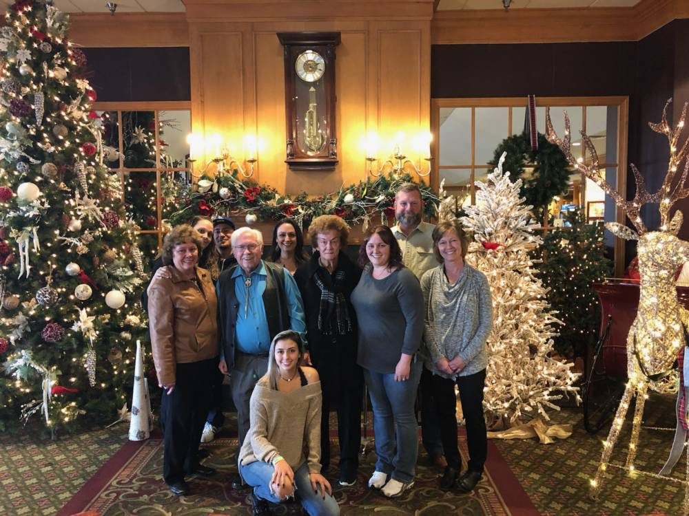 A Rill’s group at a holiday display